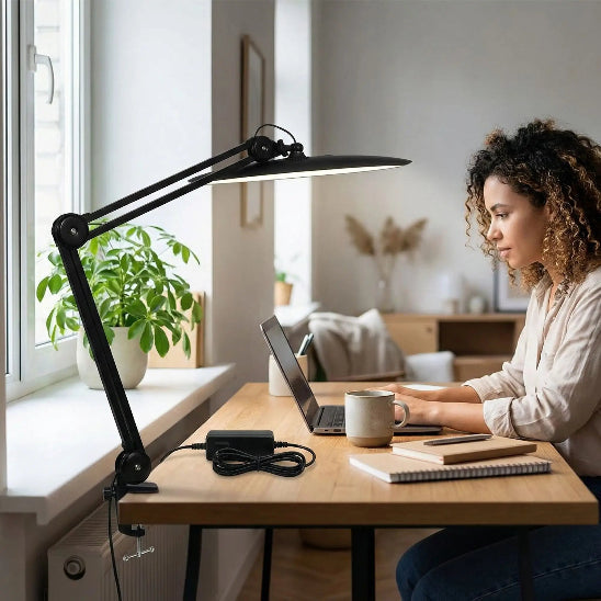 Lampe de bureau LED eclairage professionnel