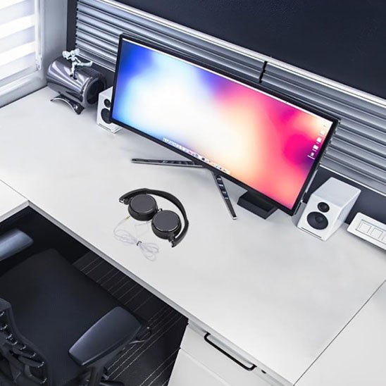 Casque audio filaire travail sur ordinateur