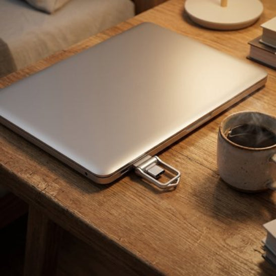 cle usb 1to et 2to portable securisee cafe table salon