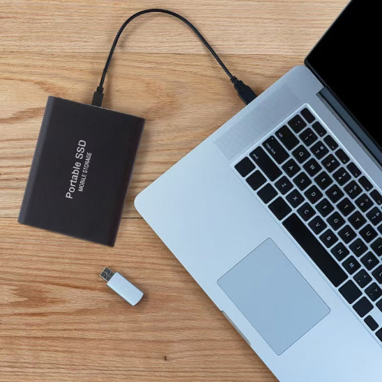 disque dur externe silencieux usb-c table bois cle usb