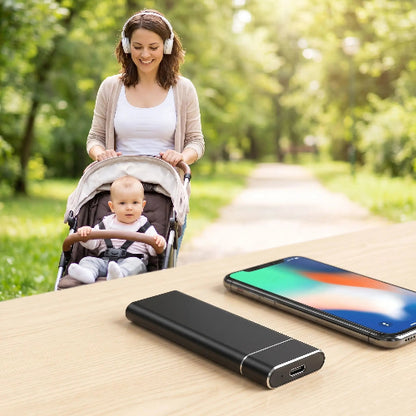 disque dur externe usb 3.1 ultra-rapide 4to maman avec bebe en poussette ecoute musique