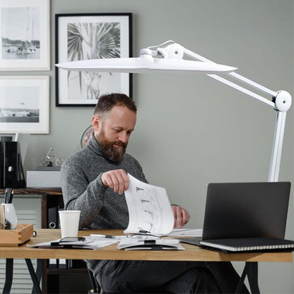 Lampe de bureau LED eclairage uniforme 