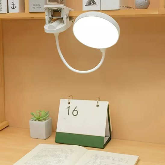 Lampe de bureau parfait espaces travail reduits 