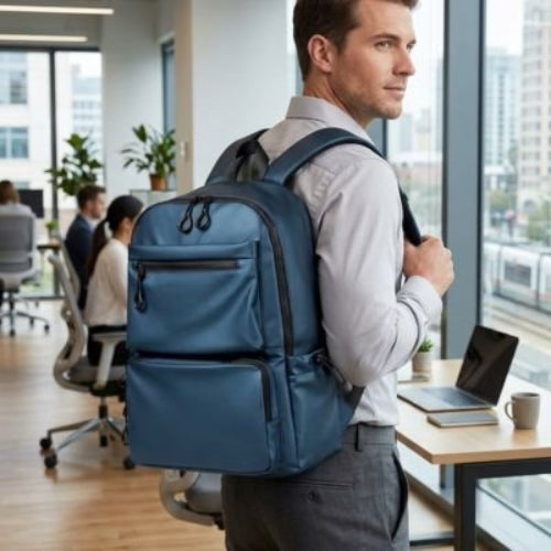 sac a dos ordinateur portable robuste et ergonomique bleu homme ordinateur portable sur bureau