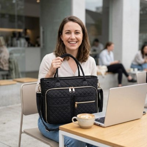 sac a ordinateur femme elegance professionnelle portable cafe exterieur
