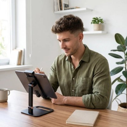 support pour tablette ajustable mains libres homme avec crayon plante
